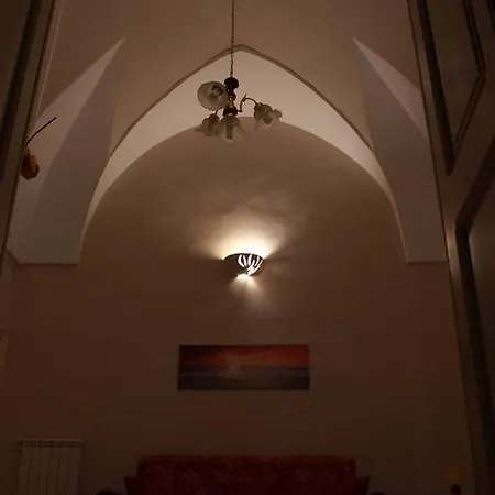 Casa Lidia Parabita